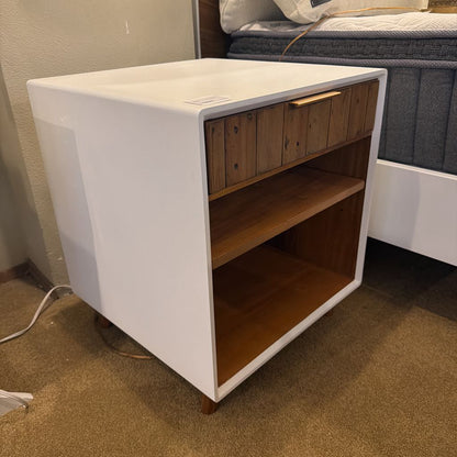 White Pattern Front Bedside Table C NIGHTSTANDS