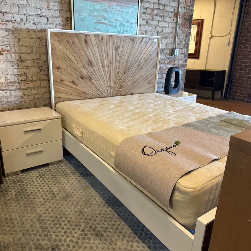 White Pattern Front Queen Bed