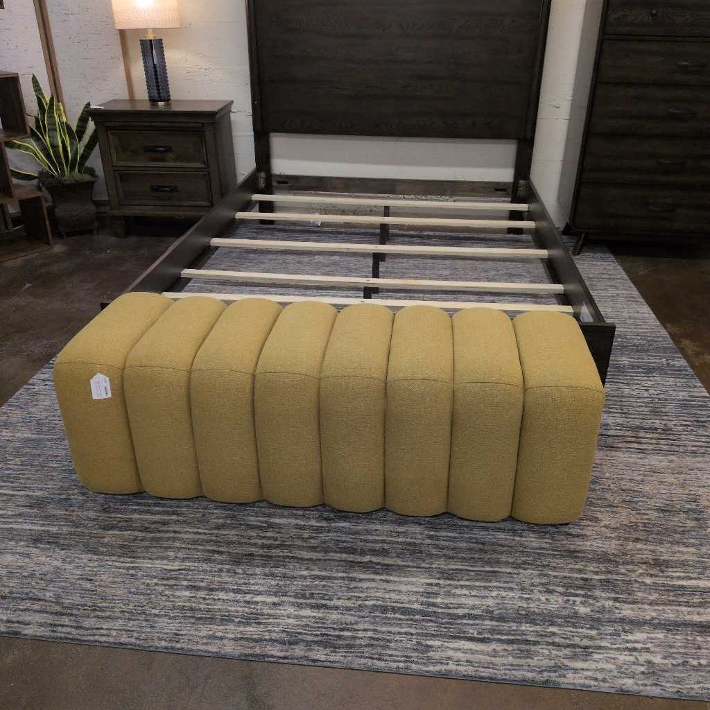 Harvest Yellow Accent Bench