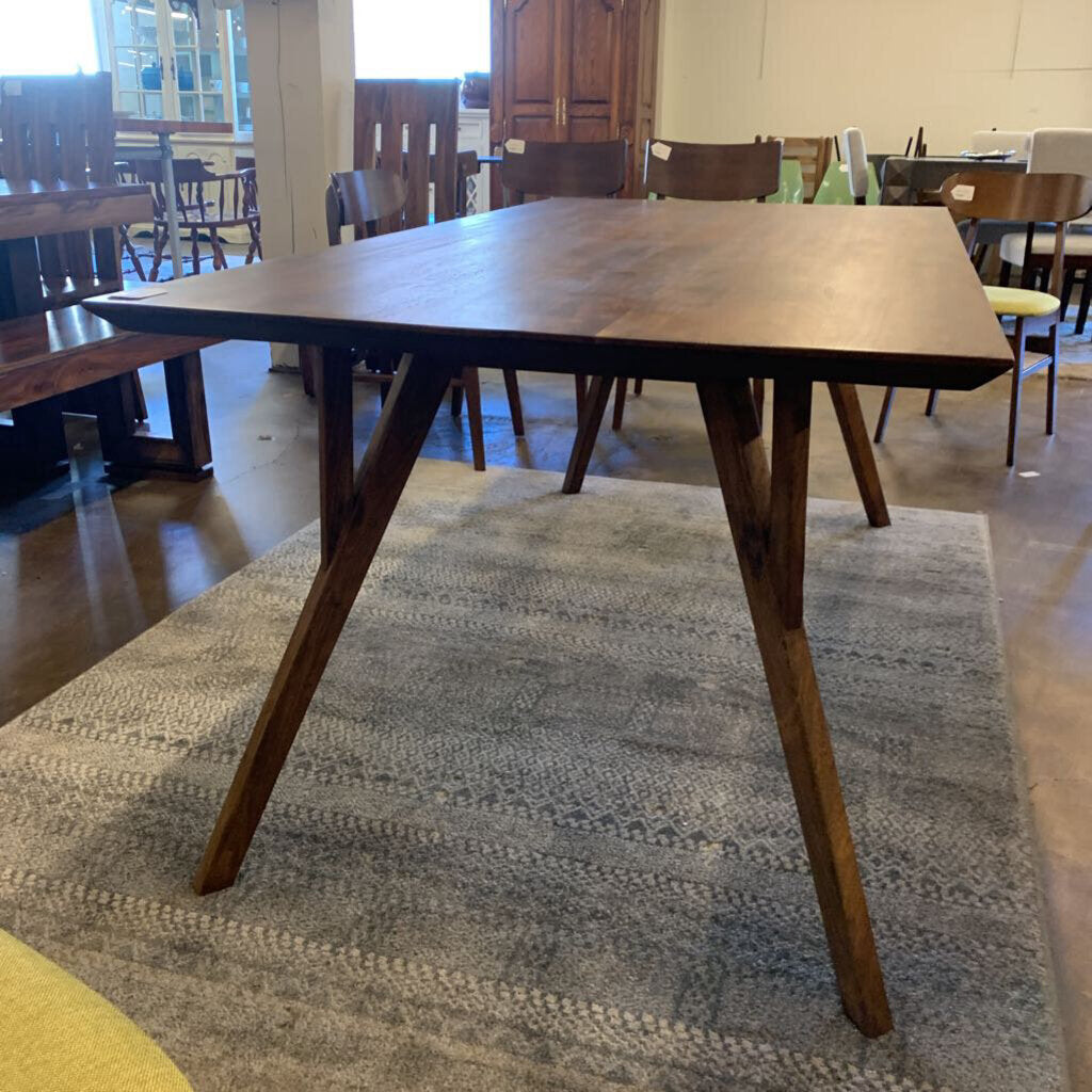 Walnut MC Rect Dining Table
