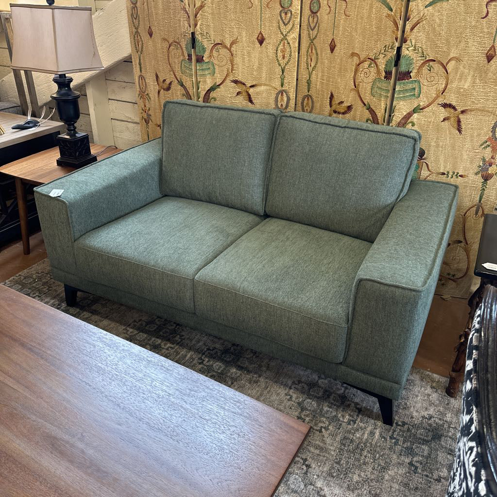 Green Mod Loveseat U LOVESEATS