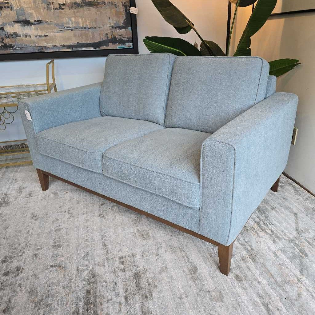 Mist Loveseat U LOVESEATS