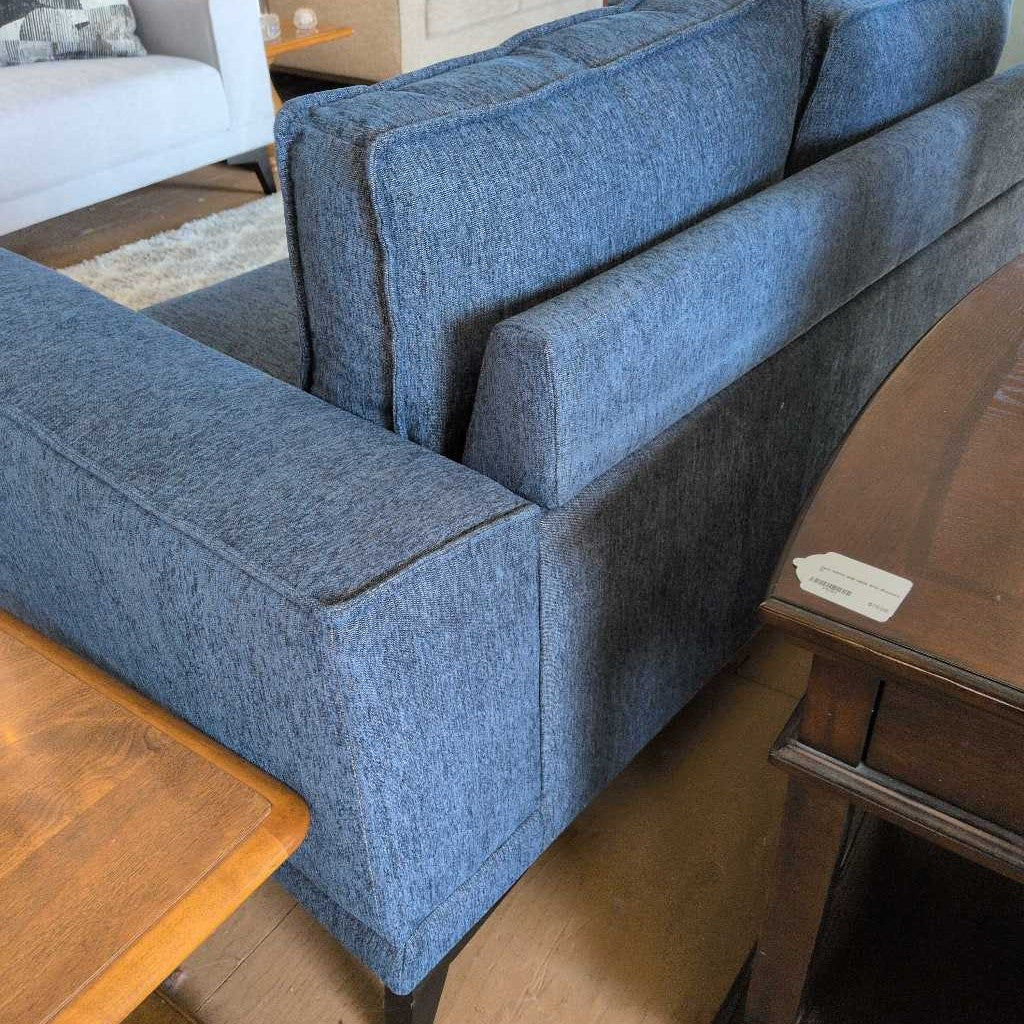 Blue Moon Mod Loveseat U LOVESEATS