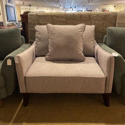 Cashmere Chair U ACCENT CHAIRS