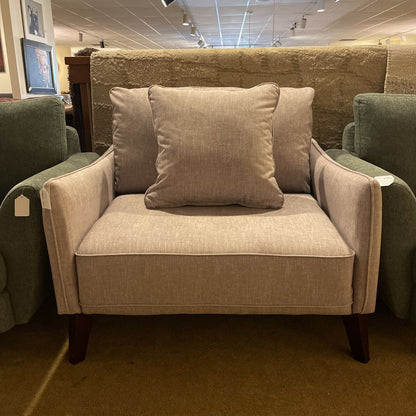 Cashmere Chair U ACCENT CHAIRS