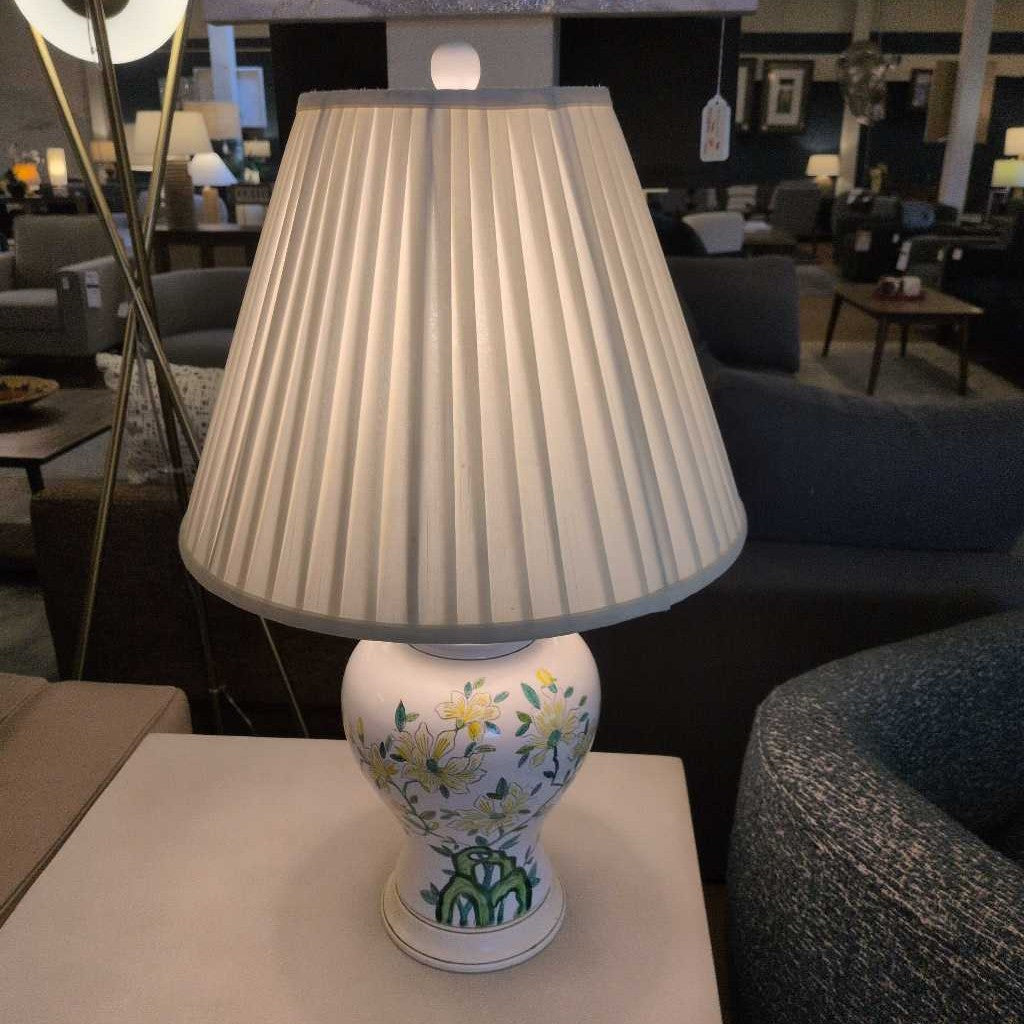 Vintage Yellow Floral Lamp LAMPS