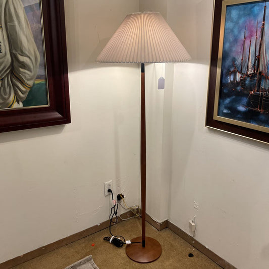 Tapered Wooden Floor Lamp w/ Fluted Shade
