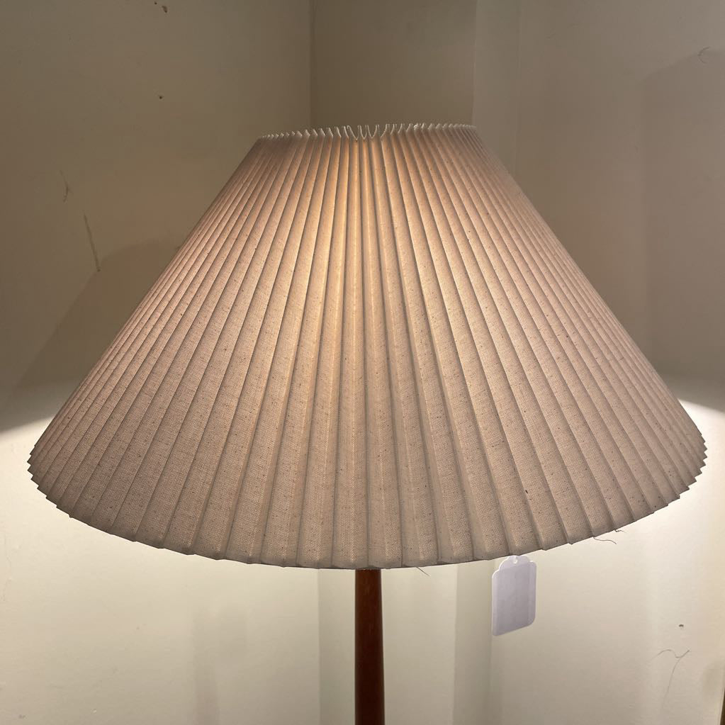 Tapered Wooden Floor Lamp w/ Fluted Shade