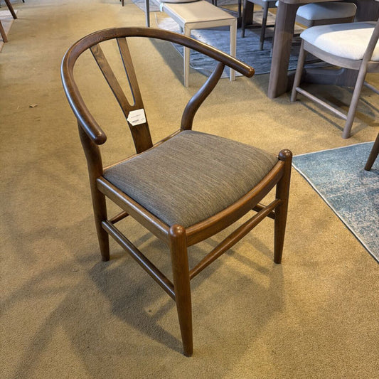 MC Wishbone Dining Chair