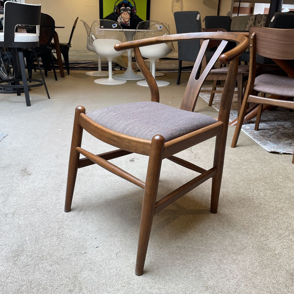 MC Wishbone Dining Chair C DINING CHAIRS