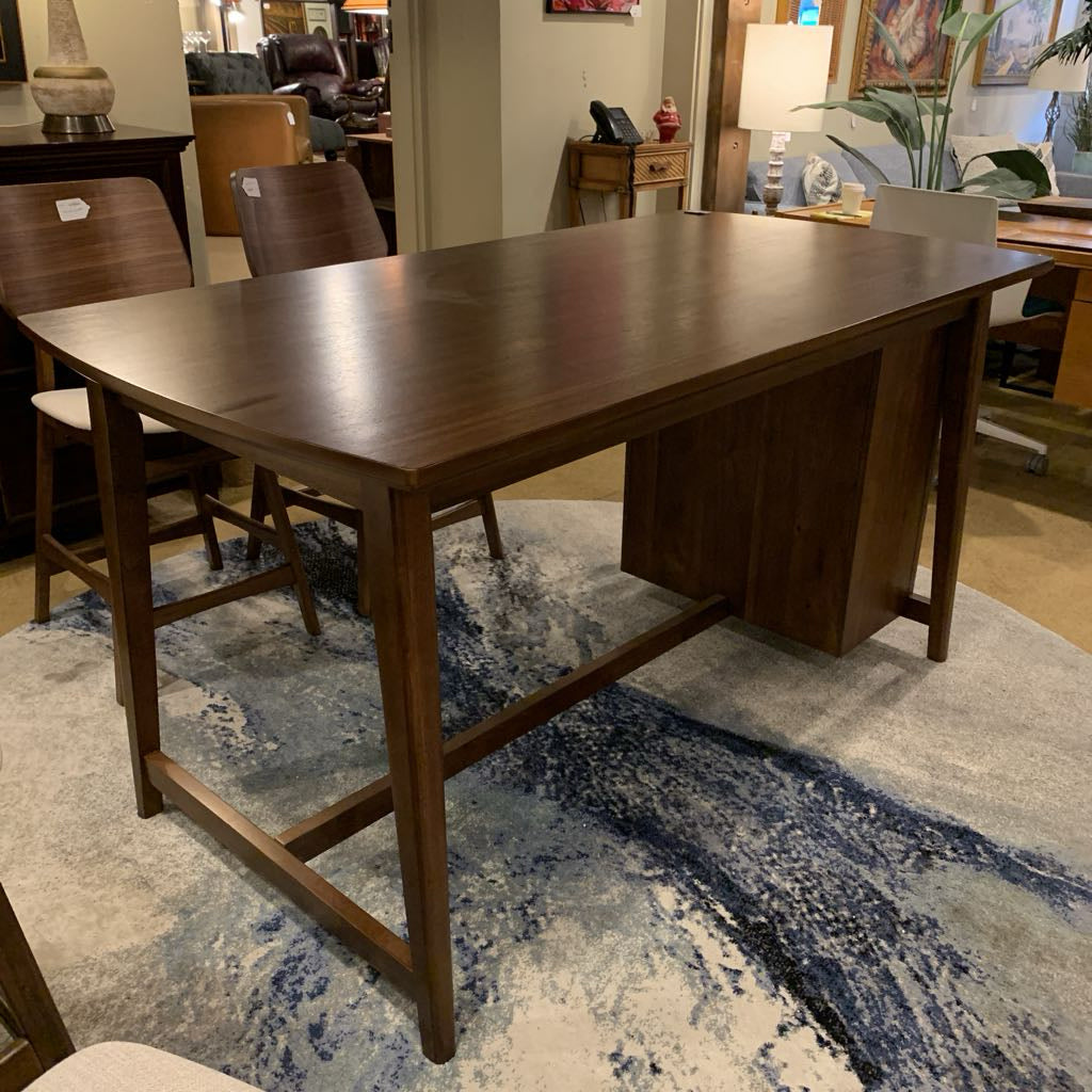 Hojen Bar Table