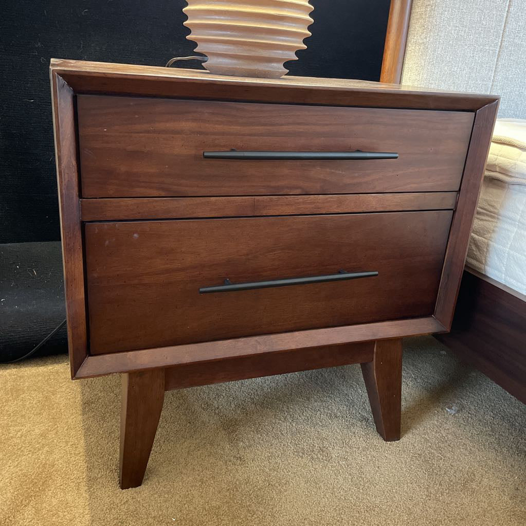 Hojen Nightstand C NIGHTSTANDS