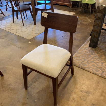 Hojen Side Chair C DINING CHAIRS