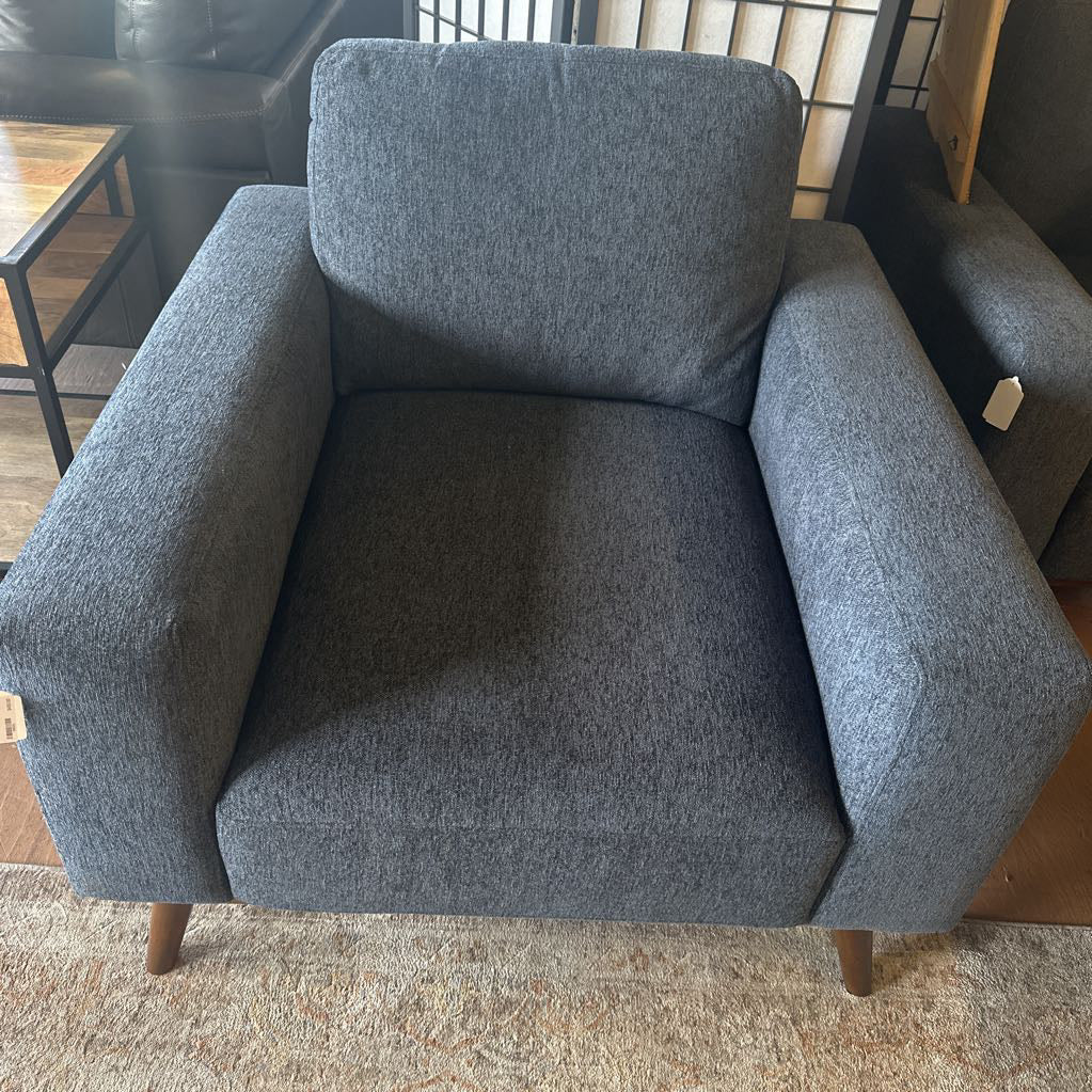 Mod Midnight Chair