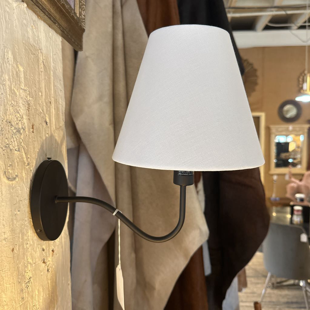 Black Sconce with Shade LAMPS