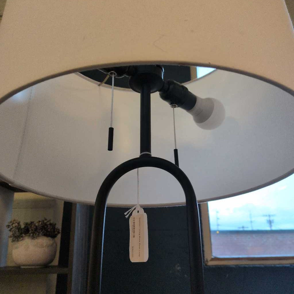 Webbed Caning Black Floor Lamp LAMPS