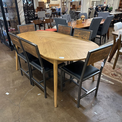 Stevenson Extending Oval Dining Table C DINING TABLES
