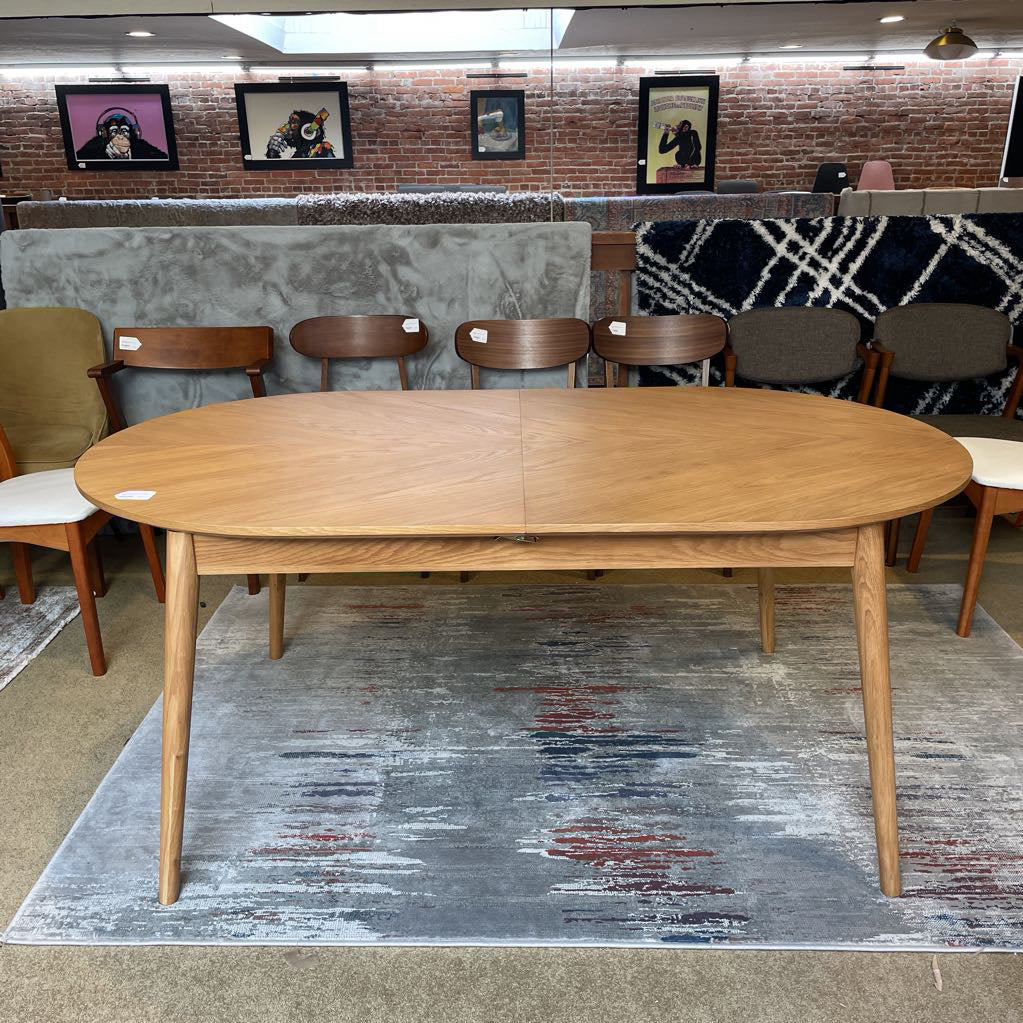 Stevenson Extending Oval Dining Table C DINING TABLES