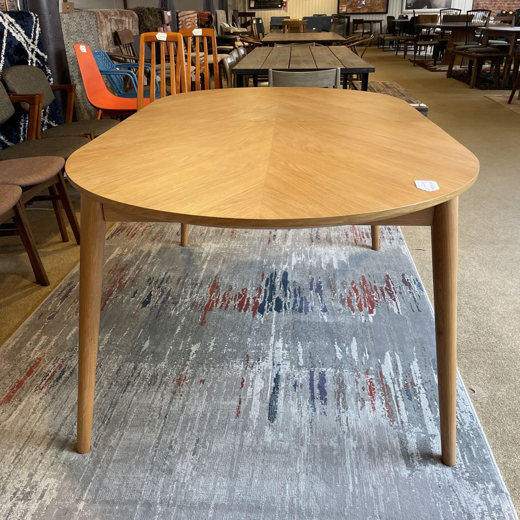 Stevenson Extending Oval Dining Table C DINING TABLES