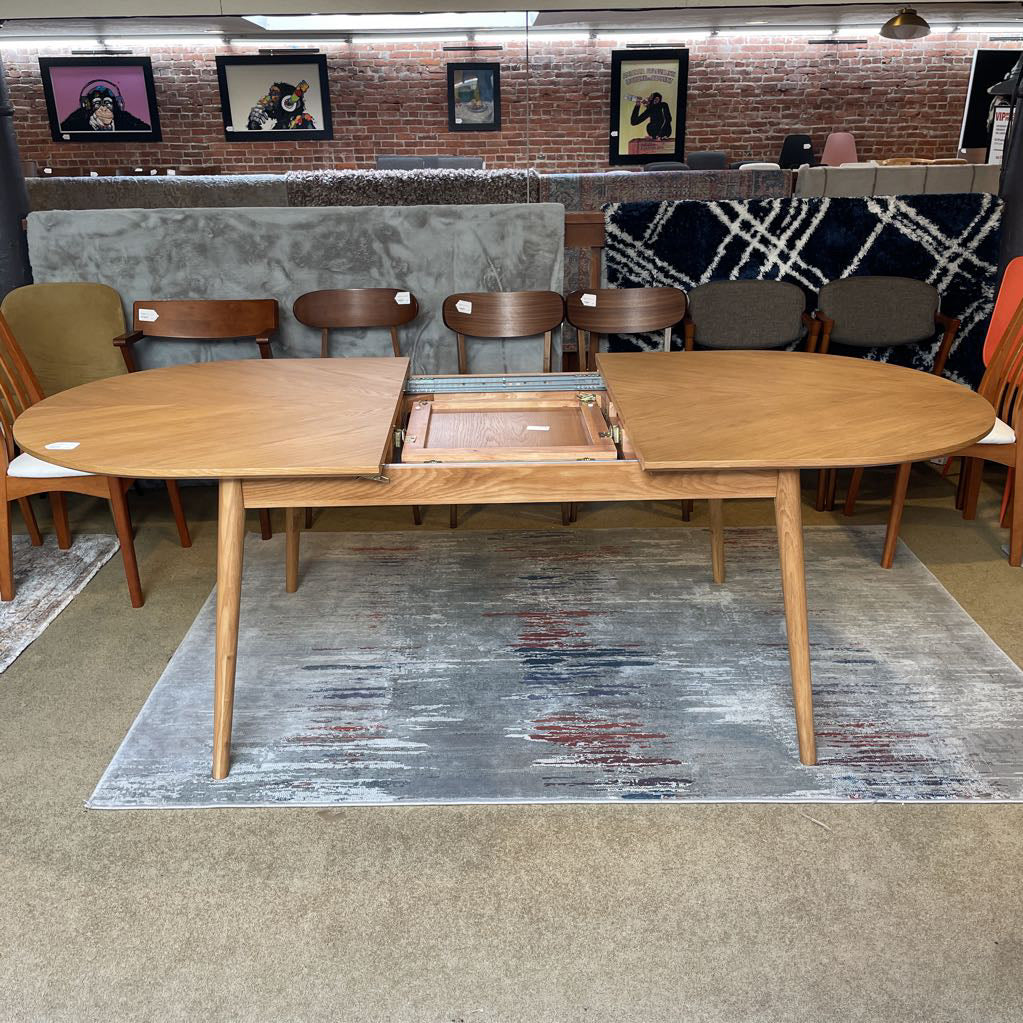 Stevenson Extending Oval Dining Table C DINING TABLES