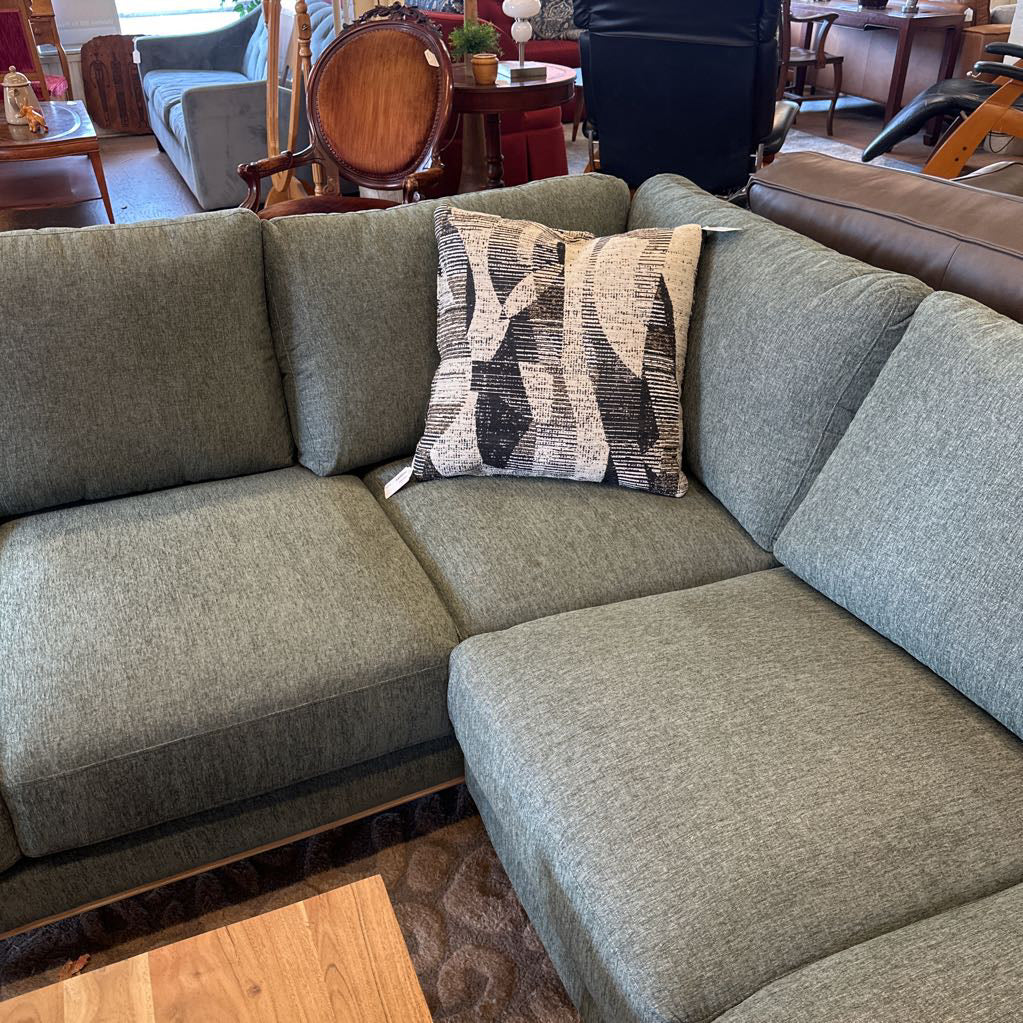 Alba Eucalyptus LAF Chaise Sectional
