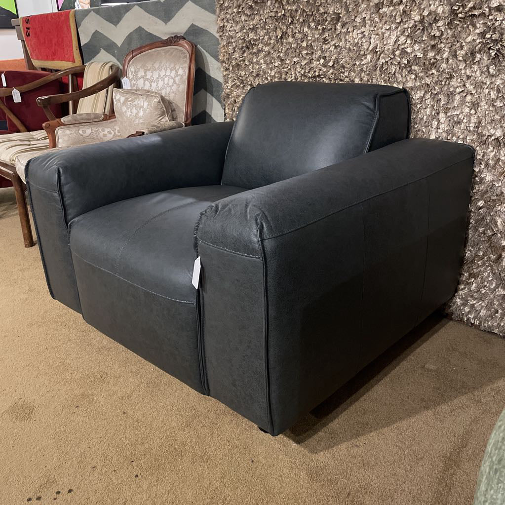 Premium Dark Leather Chair U ACCENT CHAIRS