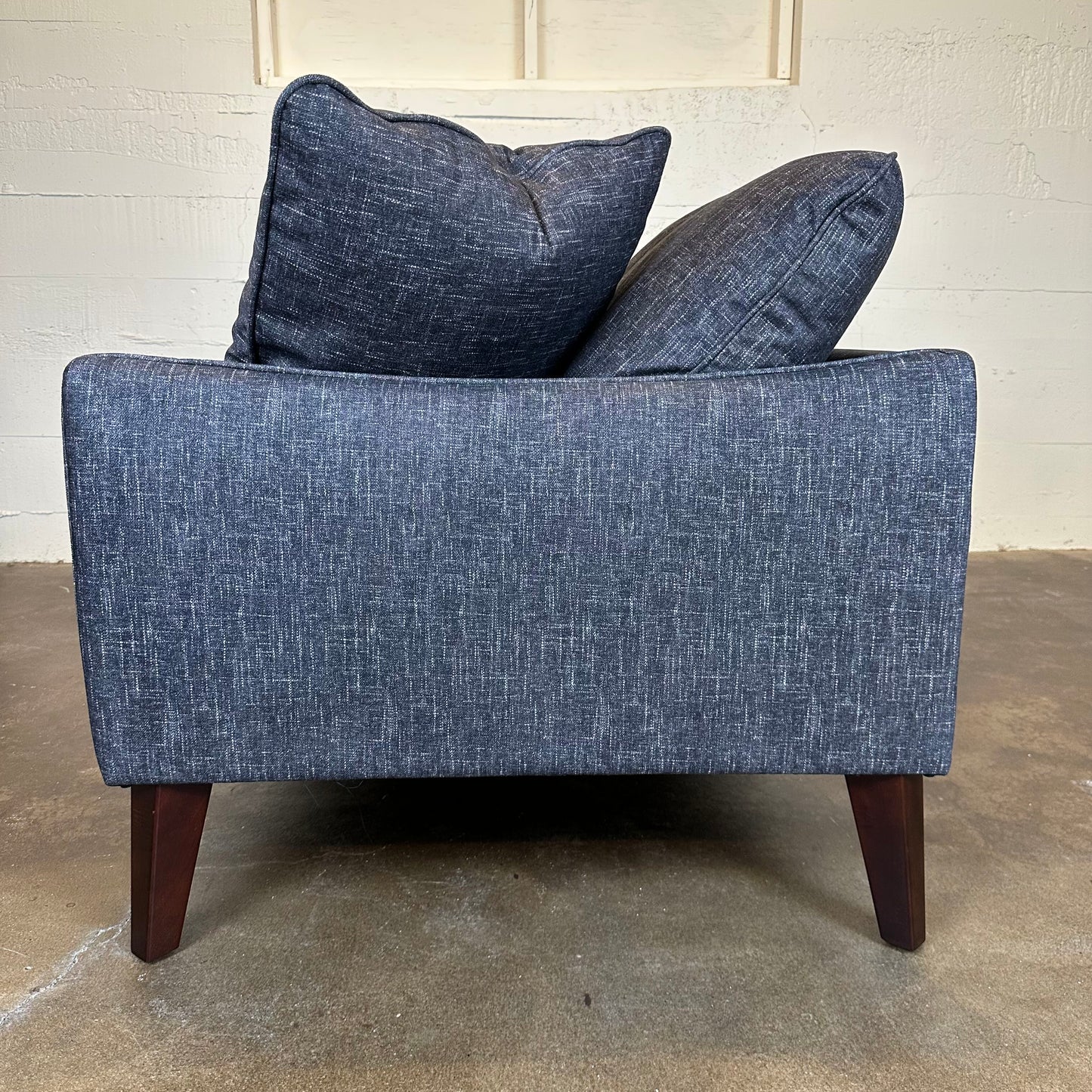 Pepper Sofa