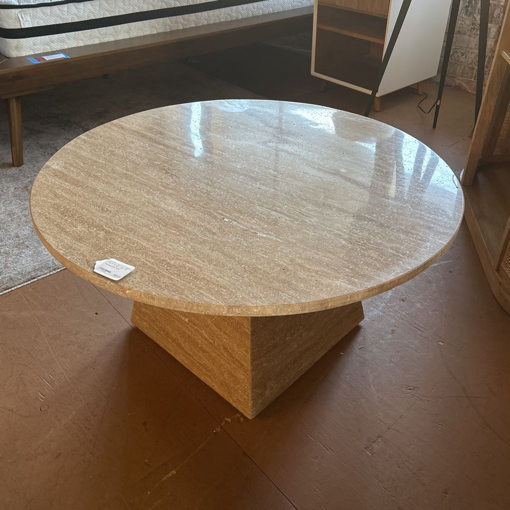 Neevelle Coffee Table C COFFEE TABLES