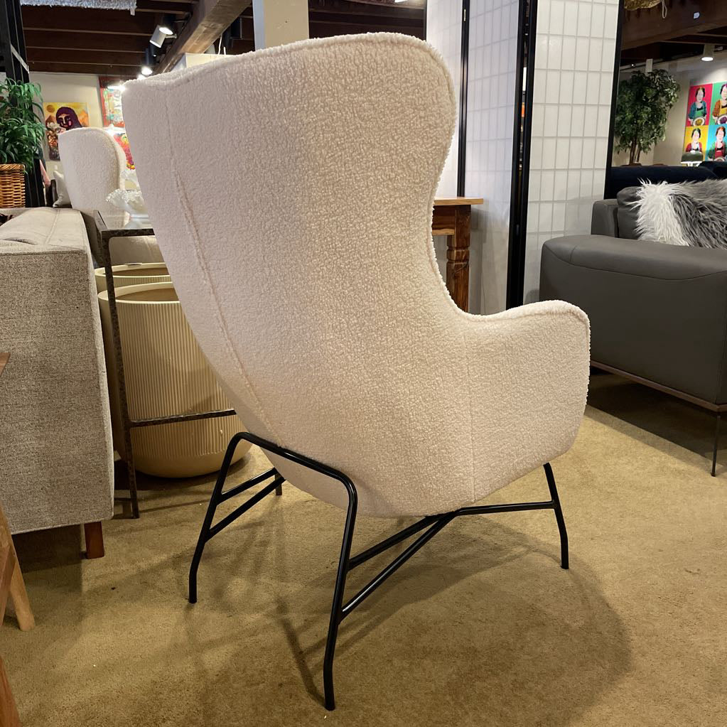 Boucle Accent Chair U ACCENT CHAIRS