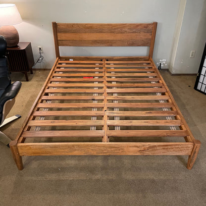MC Mango Wood Queen Bed