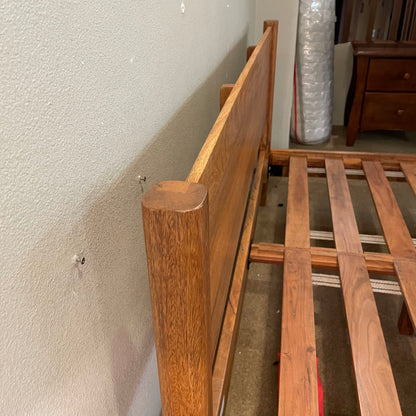 MC Mango Wood Queen Bed