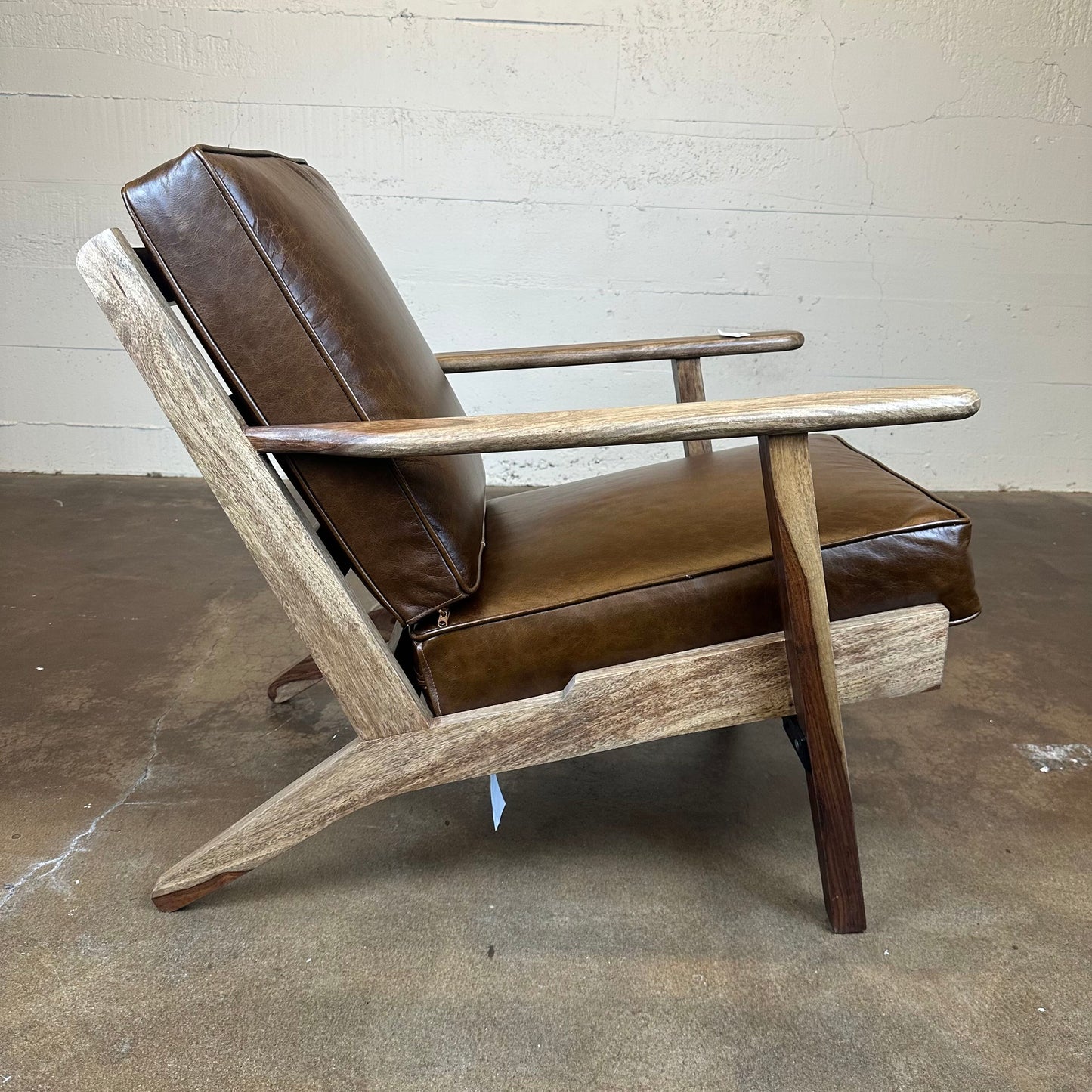 Harvest Leather Accent Chair U ACCENT CHAIRS