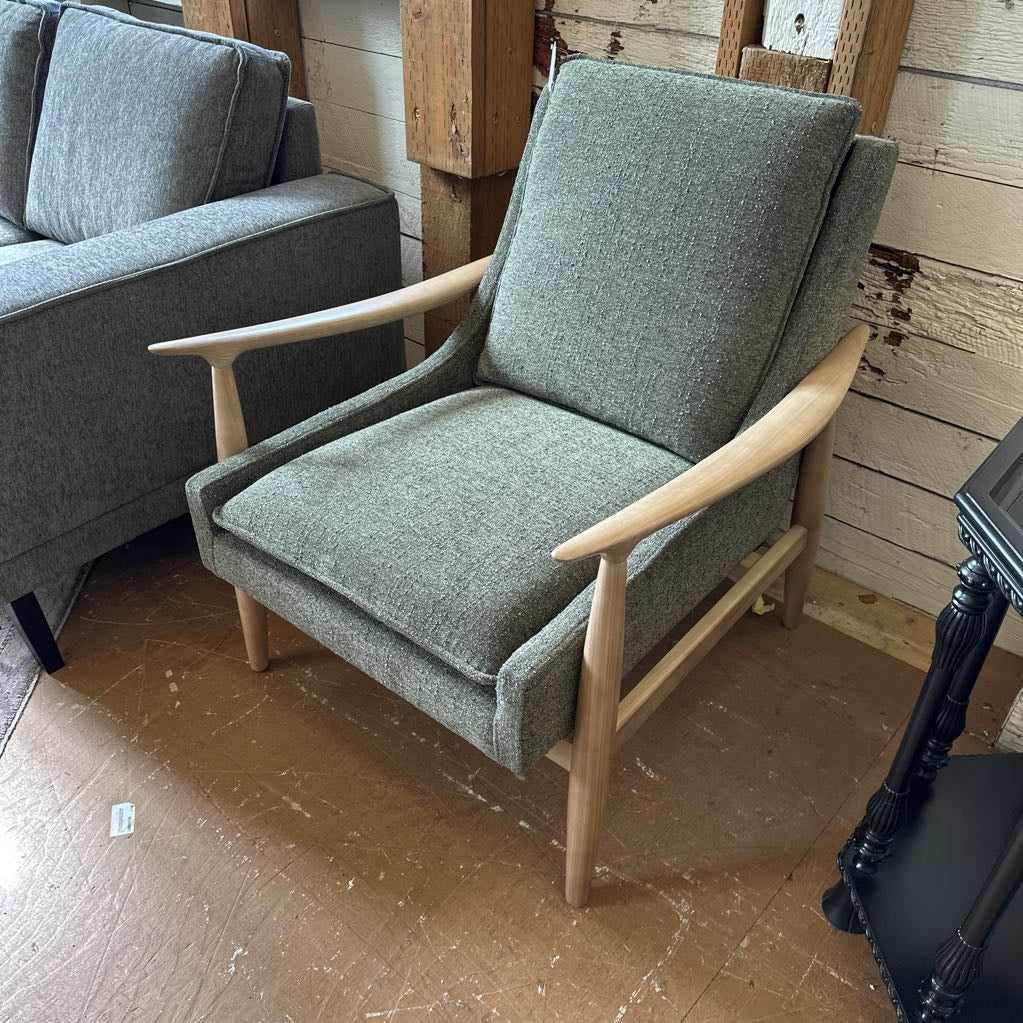 Villarica Forest Green Arm Chair