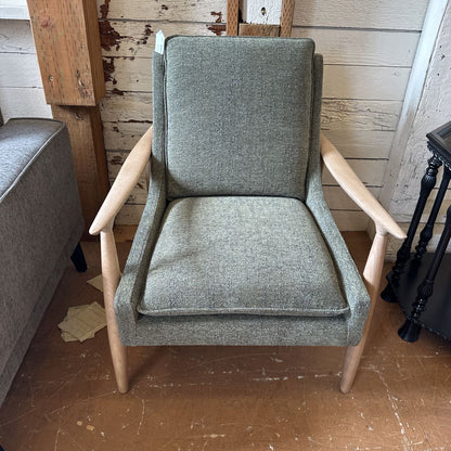 Villarica Forest Green Arm Chair