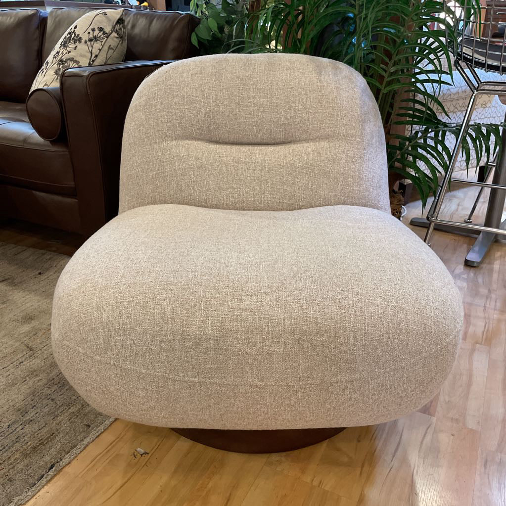 Matapi Ginger Accent Chair U ACCENT CHAIRS