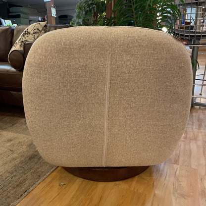 Matapi Ginger Accent Chair U ACCENT CHAIRS