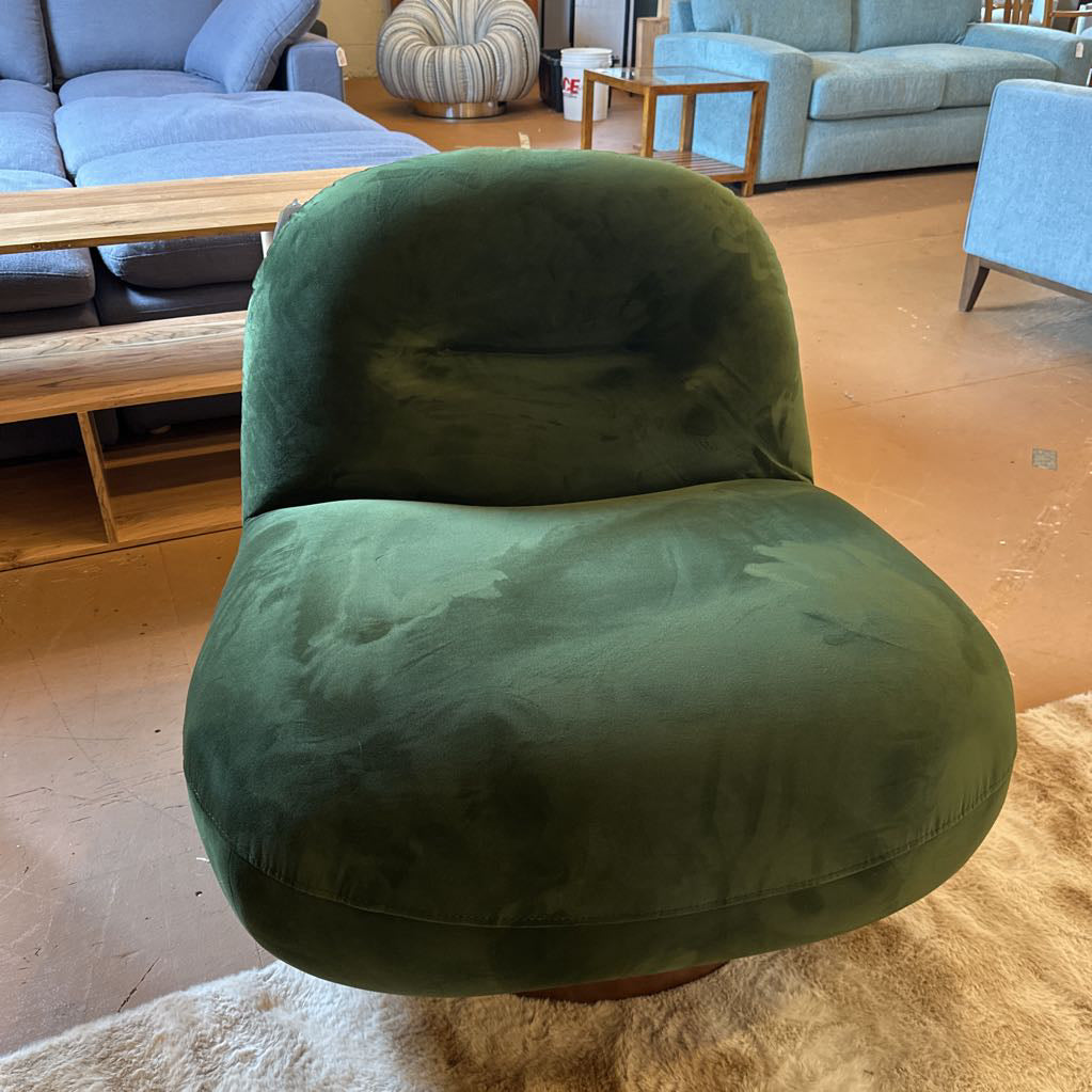 Matapi Moss Green Accent Chair U ACCENT CHAIRS