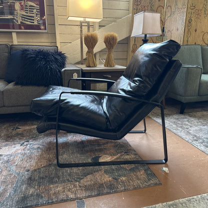 Metal Frame Black Lthr Accent Chair