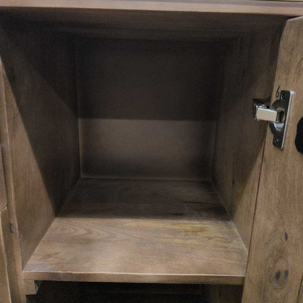 Kreightyn 3 Drawer 2 Door Sideboard