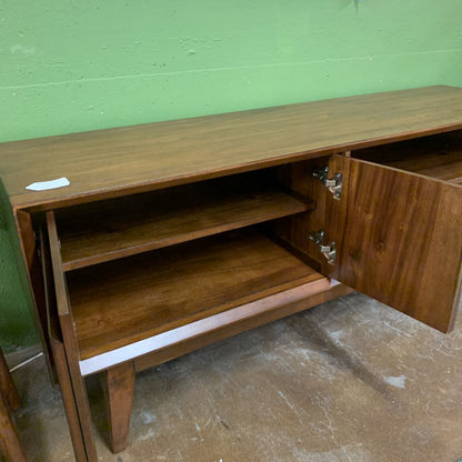 Burdell Small Media Stand C MEDIA STANDS