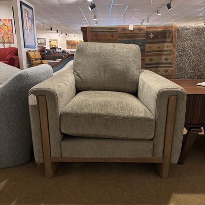 Bayleaf Wood Trim Chair