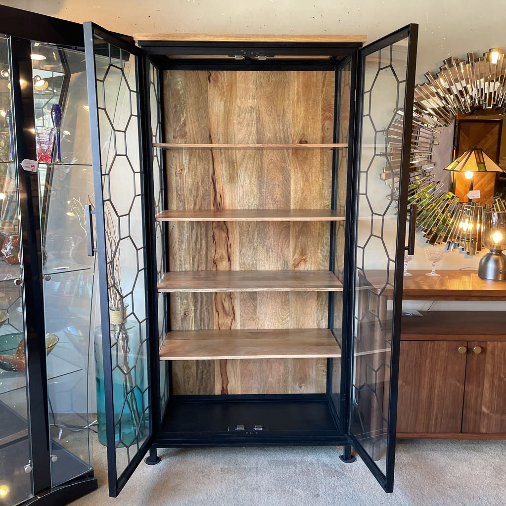 Mariani Tall Cabinet w/ Shelf