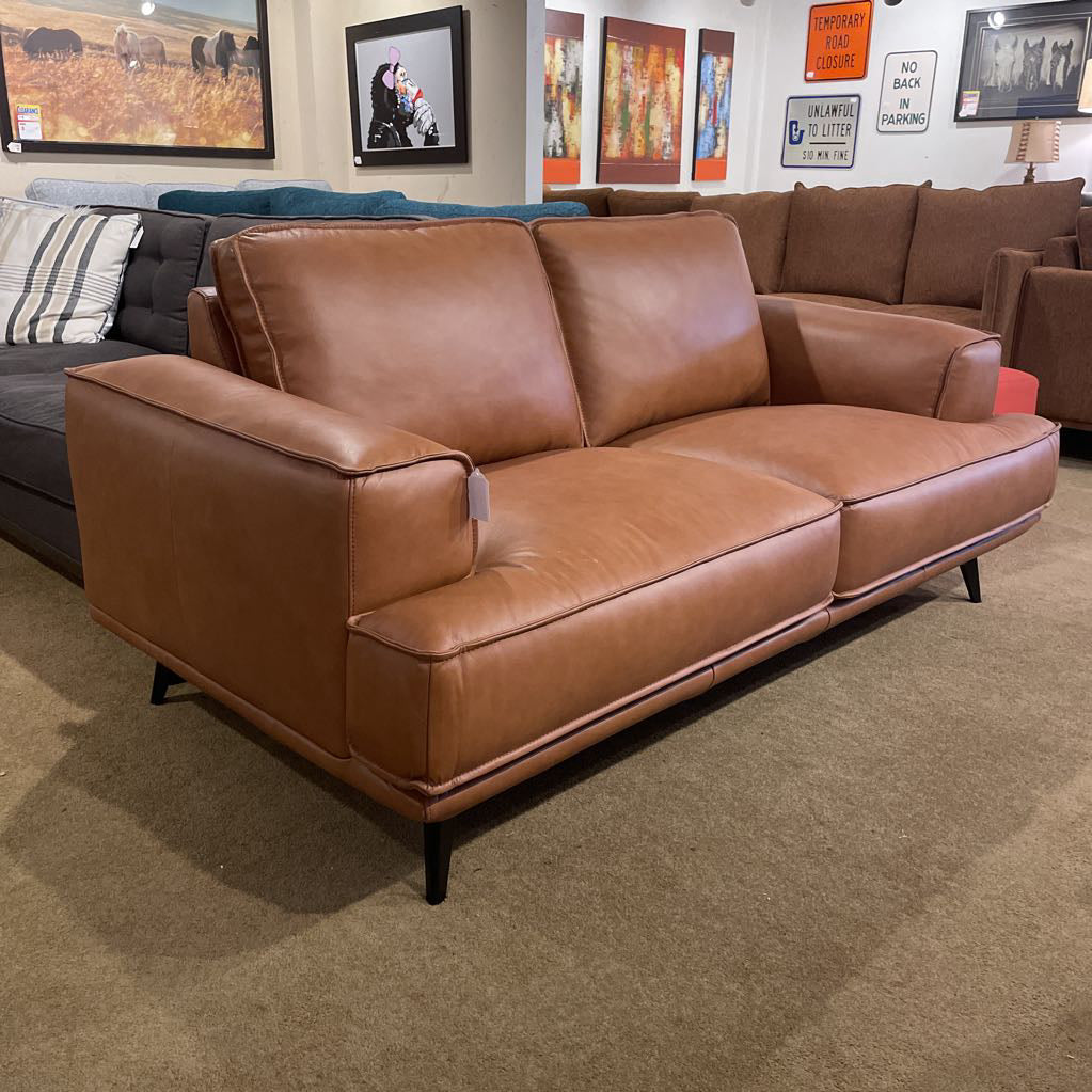 MC Style Tan Leather Loveseat U LOVESEATS