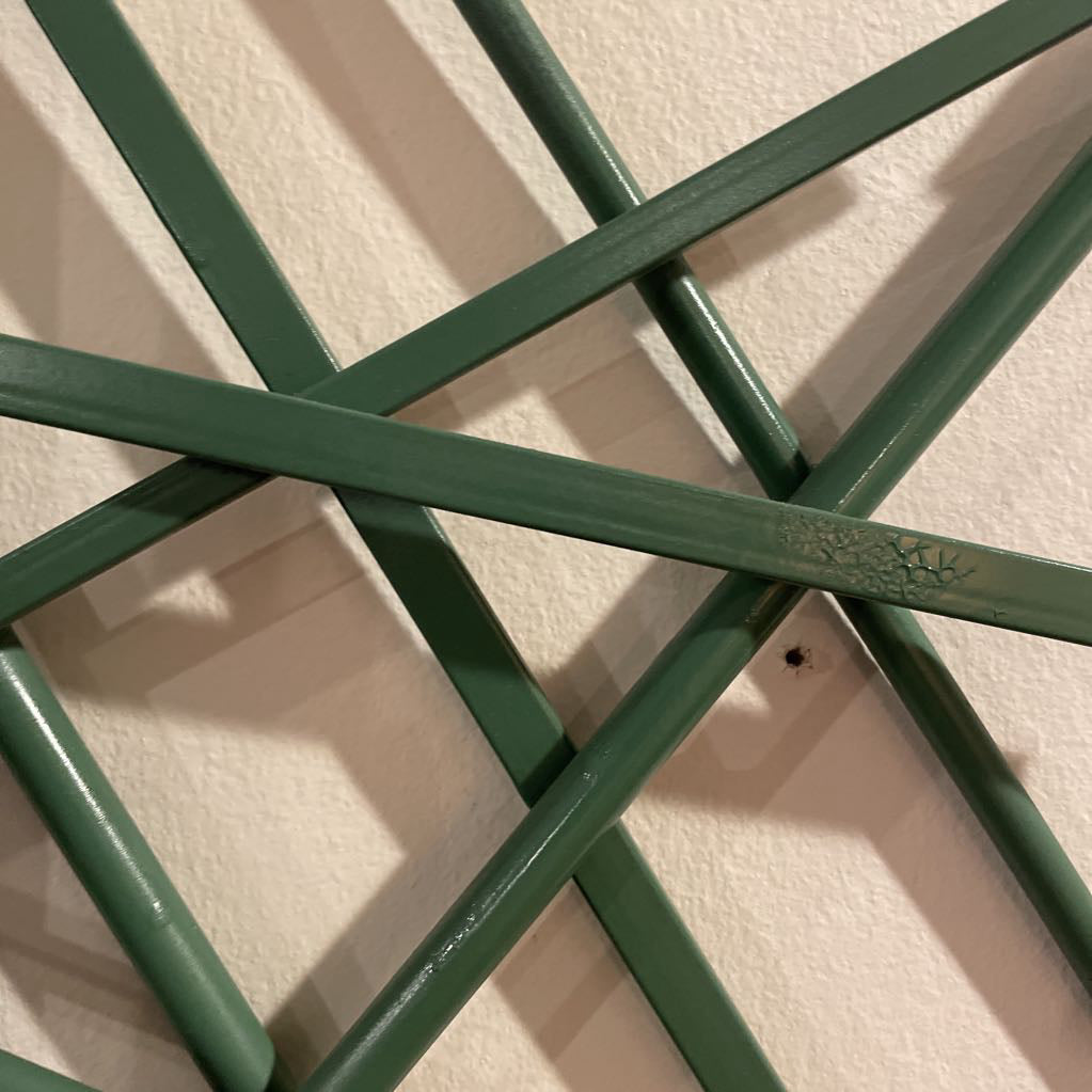 Criss Cross Green Metal Wall Decor ART