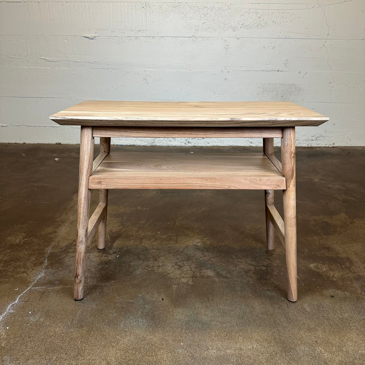 Natural Acacia Recliner Table