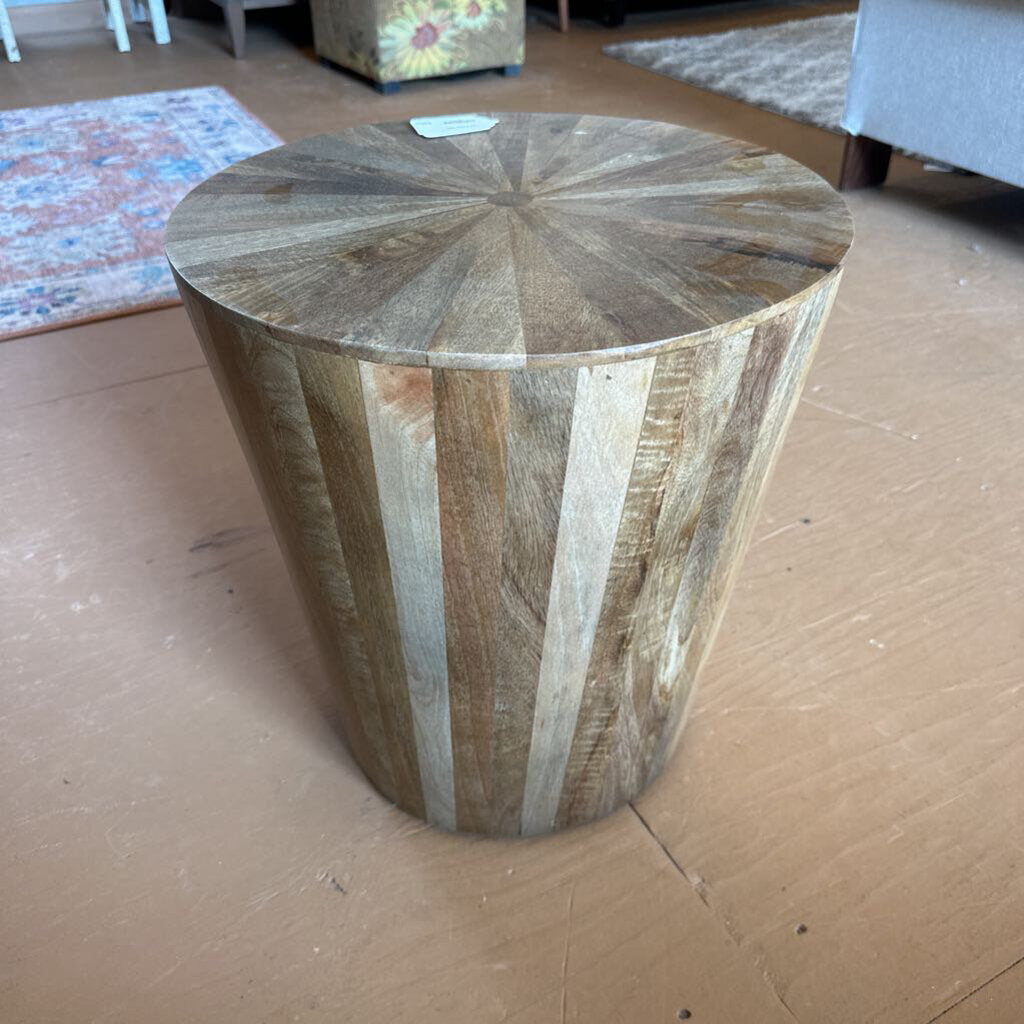 Lund Accent Table