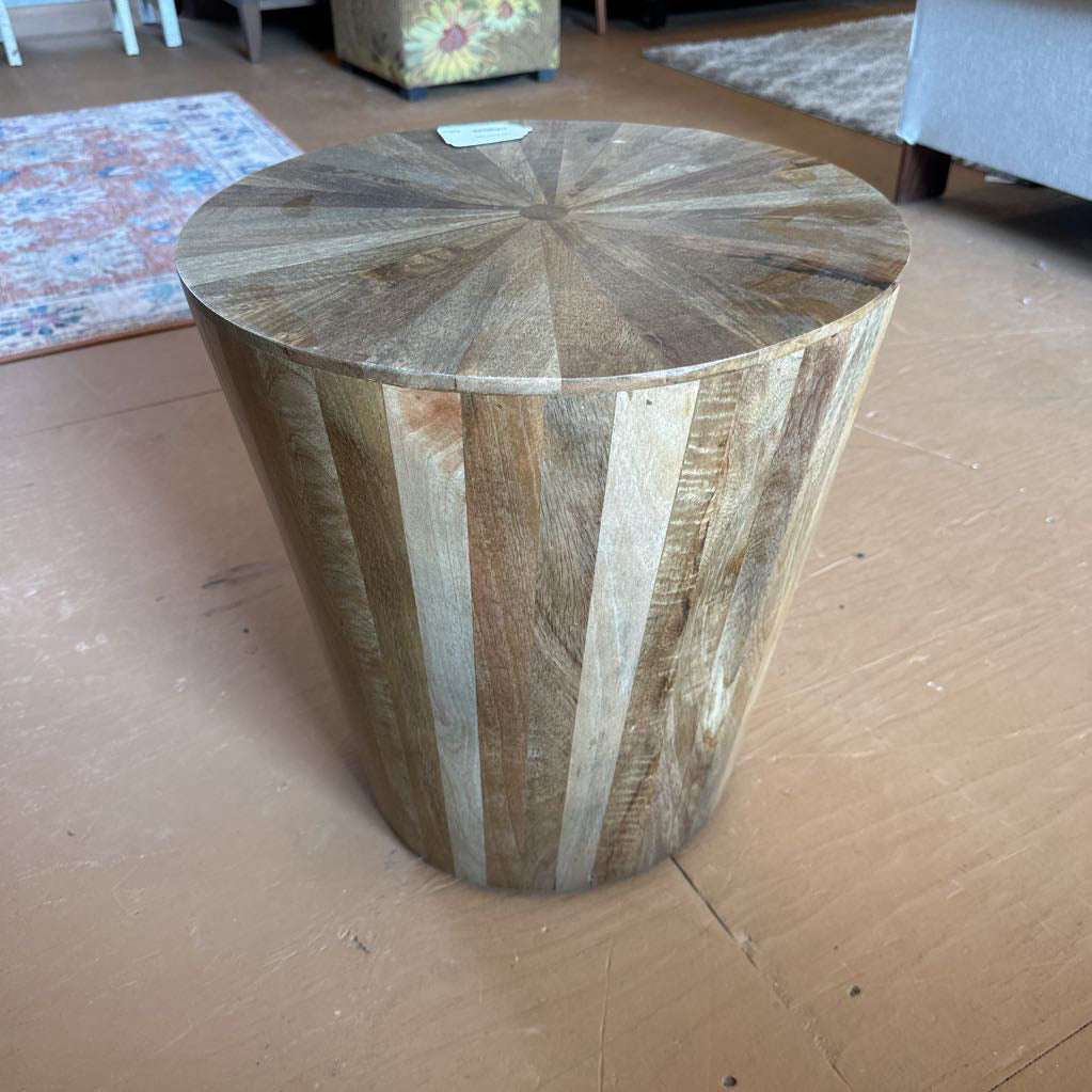 Lund Accent Table C SIDE TABLES