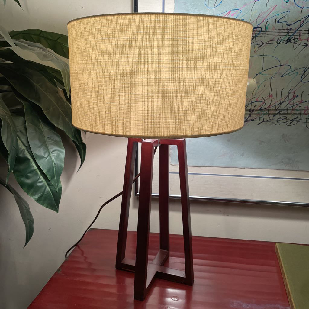 Crisscross Base Walnut Finish Table Lamp