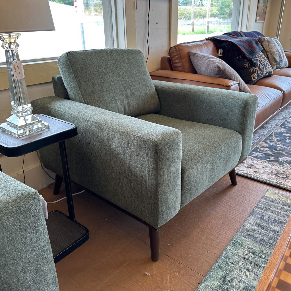 Mod Olive Chair U ACCENT CHAIRS