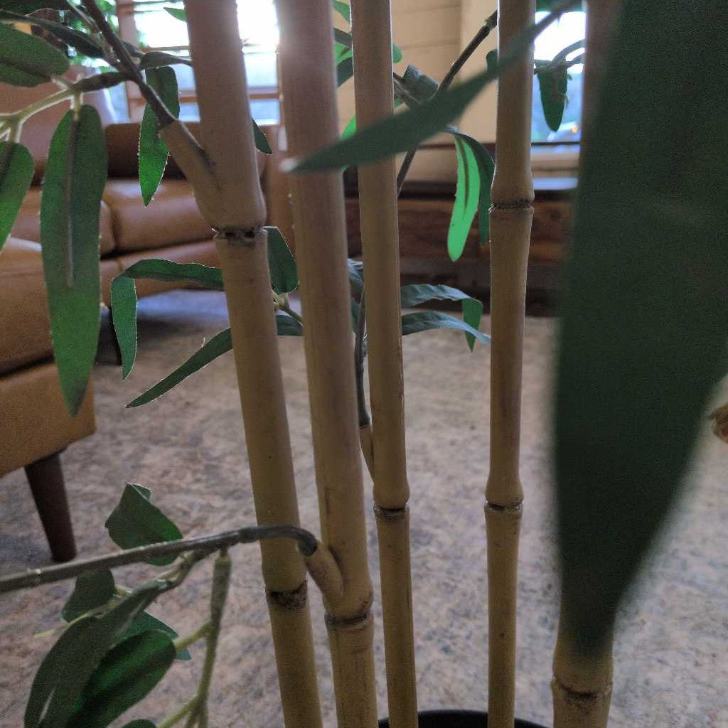 Faux Bamboo UNCATEGORIZED